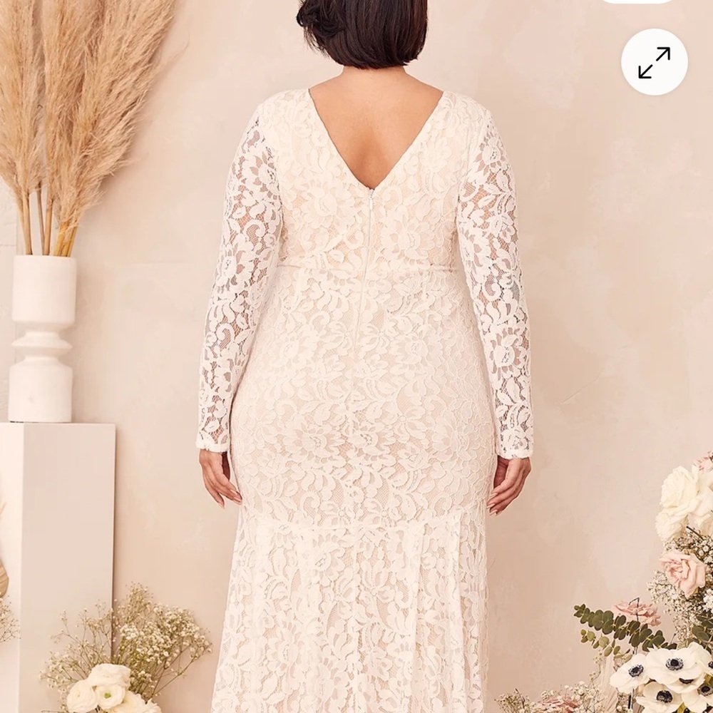 NWT Lulu's Say I Do White Lace Long Sleeve Mermaid Maxi Dress - Picture 15 of 16
